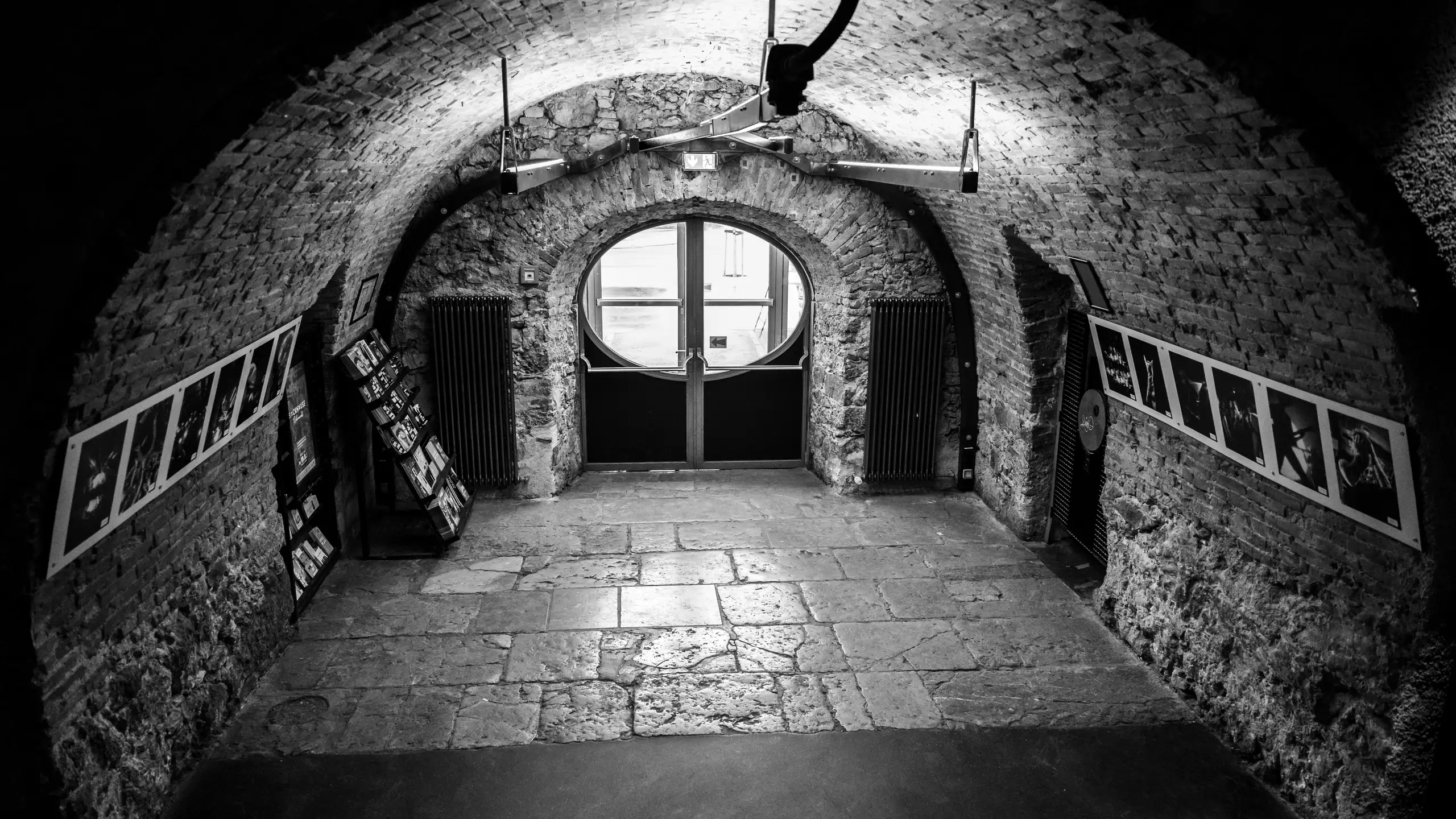 Rockhouse Foyer sw