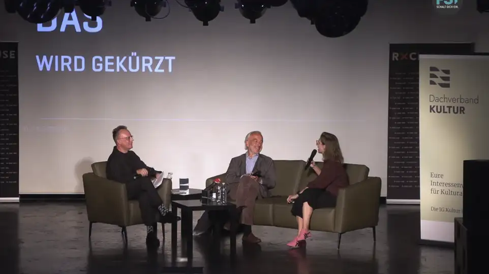 Alf Altendorf, Rudolf Scholten und Yvonne Gimpel diskutieren im Rockhouse über das Kulturbudget 2027/28