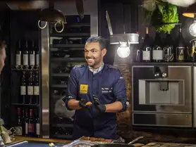 El chef estrella Tommy Eder crea delicias culinarias en Stammdesign