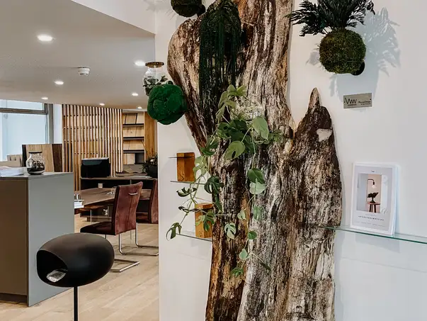 Decorazione murale rustica in tronco d'albero di Stammdesign per un arredamento unico, vista 1.
