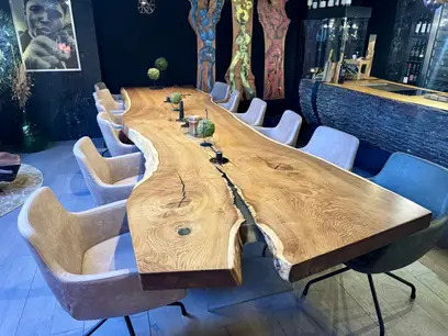 Baumstamm Massivholztisch #26002